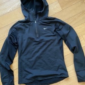 Nike Fit Dry Half-Zip Hooded Shirt